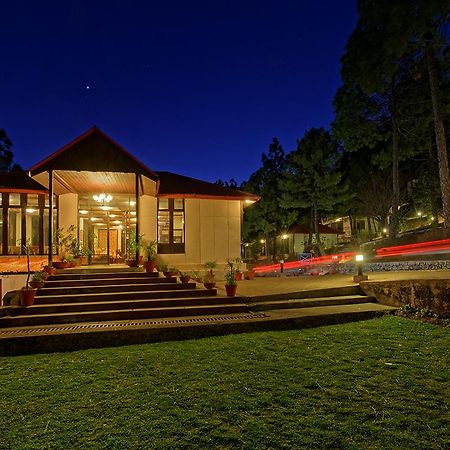 Arcadian Blue Pines Hotell Murree Exteriör bild