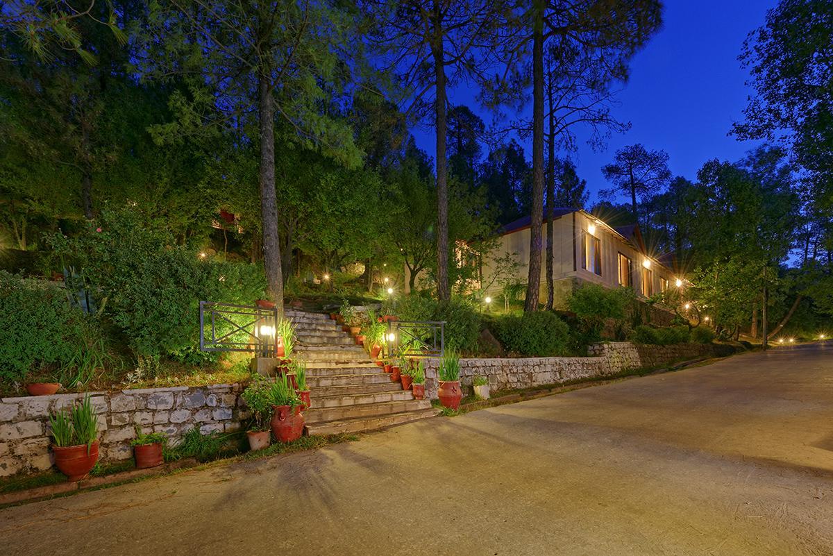 Arcadian Blue Pines Hotell Murree Exteriör bild