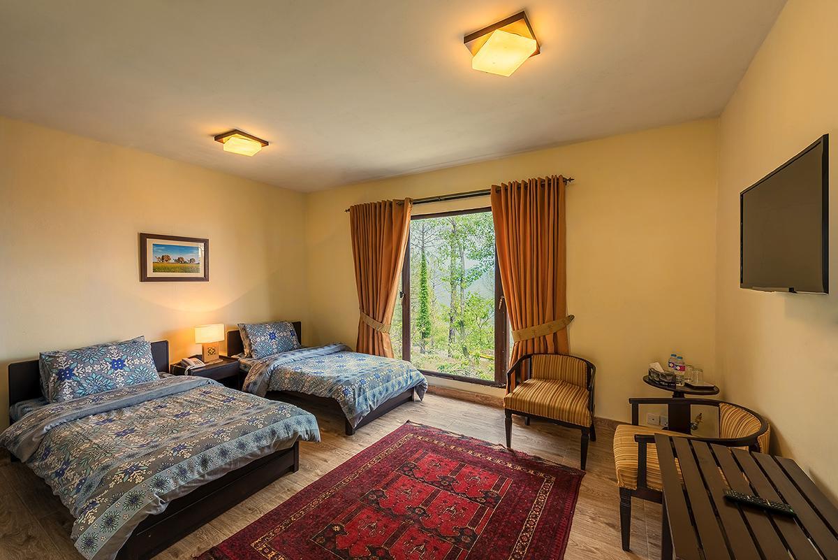 Arcadian Blue Pines Hotell Murree Exteriör bild