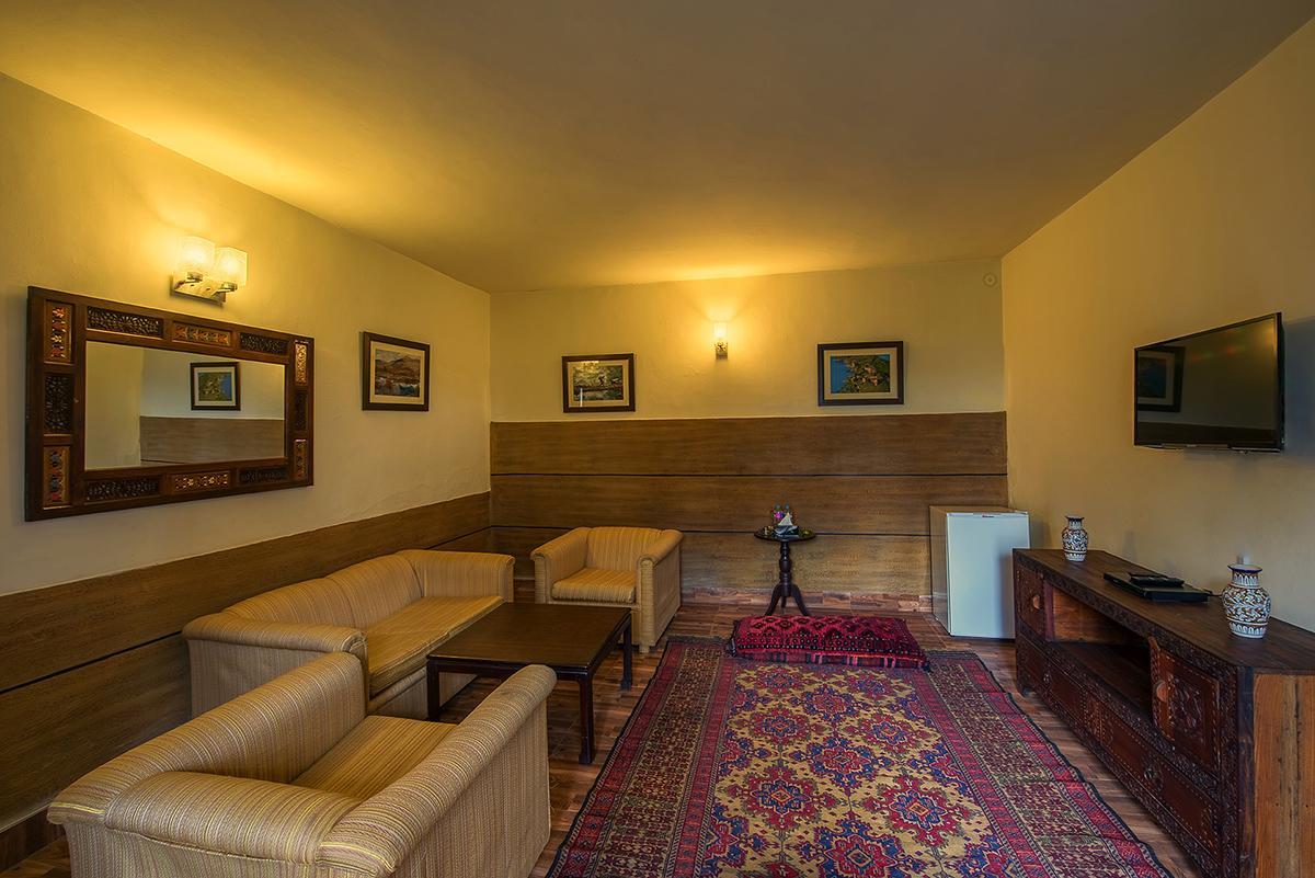 Arcadian Blue Pines Hotell Murree Exteriör bild